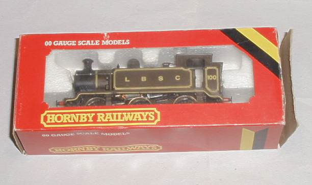 Hornby R353 Class E2 0-6-0T LBSC 100