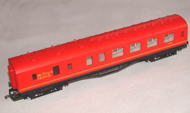 Hornby outlet mail train