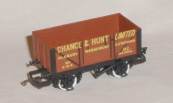 Hornby R206 7 Plank Wagon Chance and Hunt