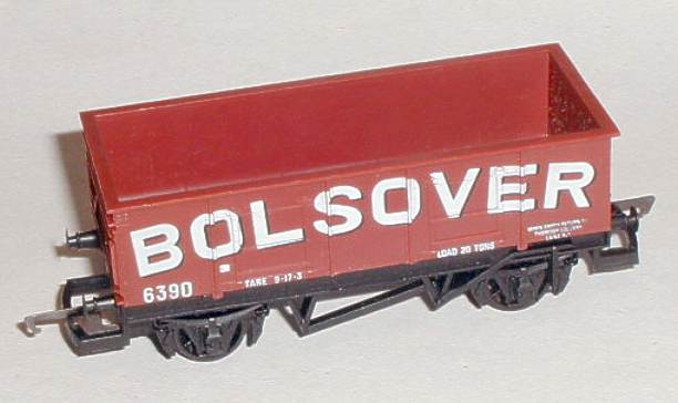 HORNBY OO GAUGE LARGE MINERAL WAGON 6390 BOLSOVER R136 