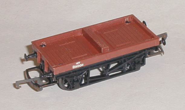 Pre-owned NOT BOXED Hornby Triang Hornby R17 Bolster Wagon B913011 OO GAUGE 