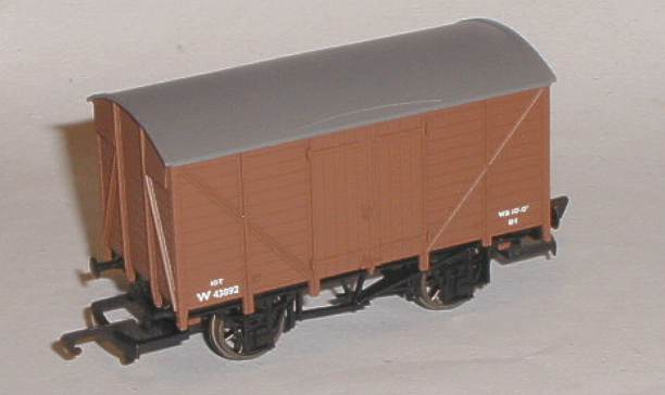 Hornby R6271 BR 12T Vent Van