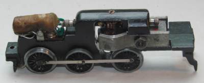 Hornby Dublo electrical components fitted to chassis