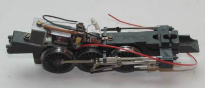 Hornby Tri-ang ground wire fitted